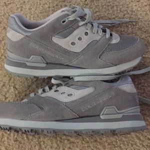 Gray Saucony shoes